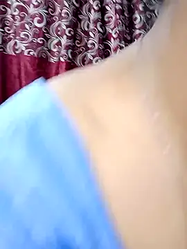 Snapshot of Jasmine_jaaan chatting on February 18, 4:30 am Jasmine jaaan online show from February 18, 4:30 am